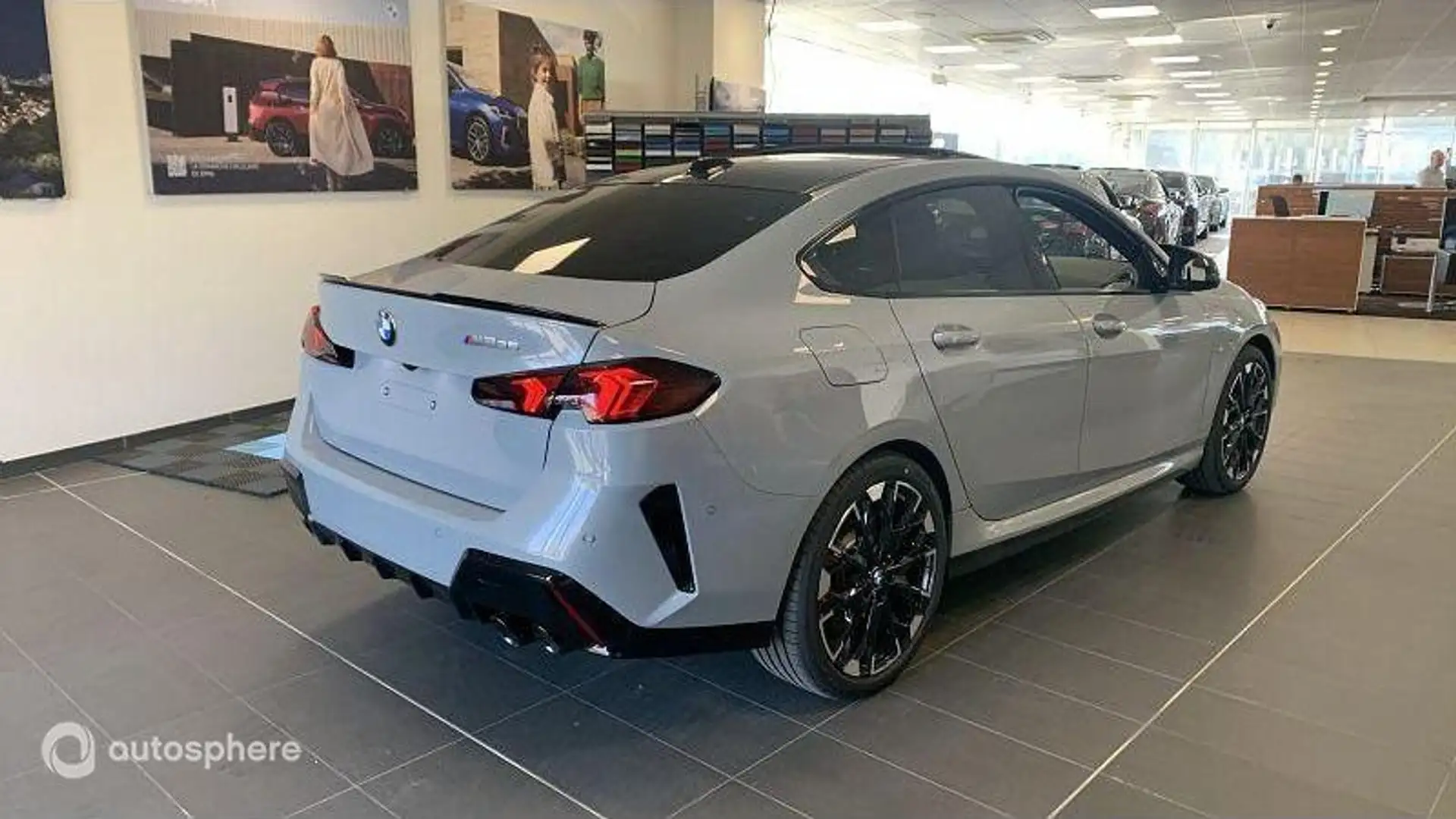 BMW 235 M235 300ch M Performance xDrive DKG7 - 2