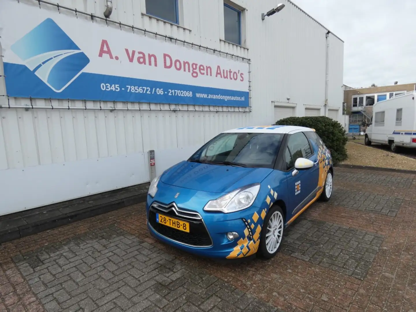 Citroen DS3 1.6 E-HDI SO CHIC,1e Eignr,Leer,Navi,PDC,DBriem Ve Bleu - 2