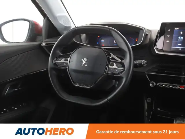 Peugeot 208 view 13