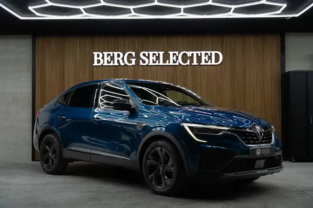 Renault Arkana E-TECH 1.6i | R.S.Line | CarPlay | Camera | Zetel/Stuurverwarming | ACC | LED | Keyless Entry