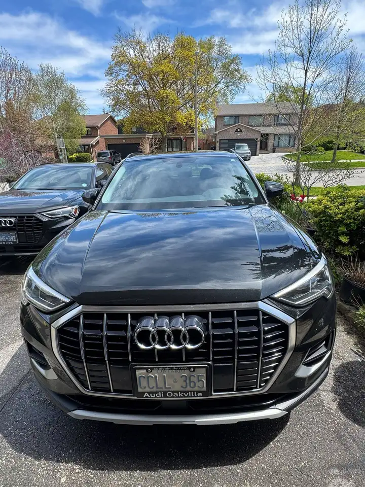 Audi Q3 снимка Audi Q3