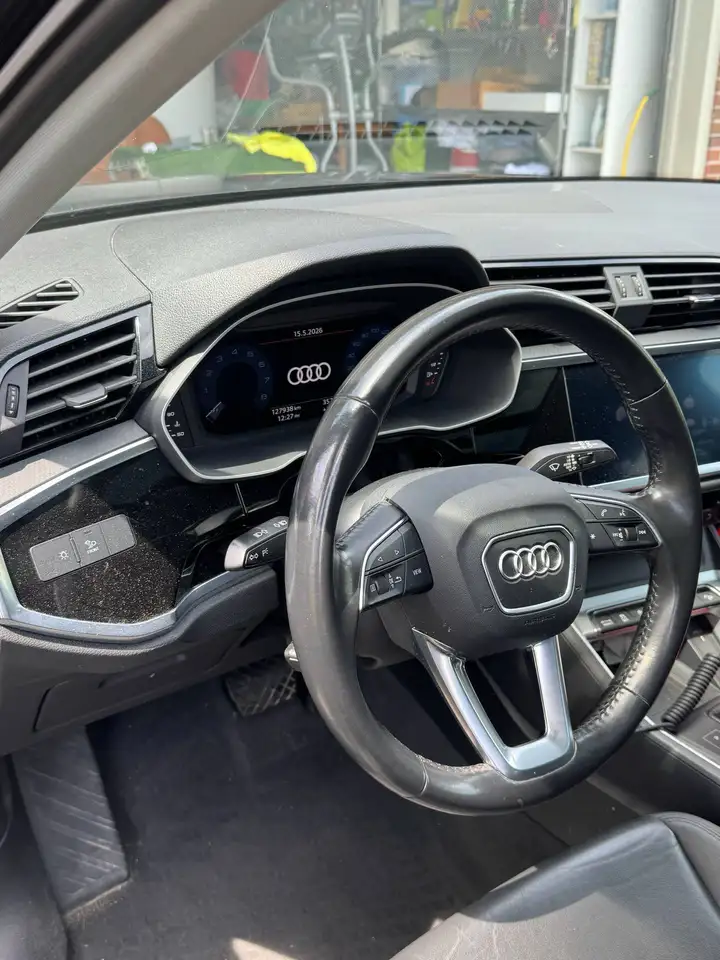 Audi Q3 снимка Audi Q3