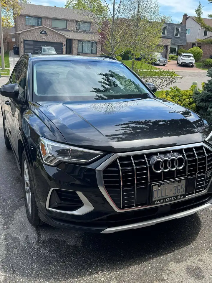 Audi Q3 снимка Audi Q3
