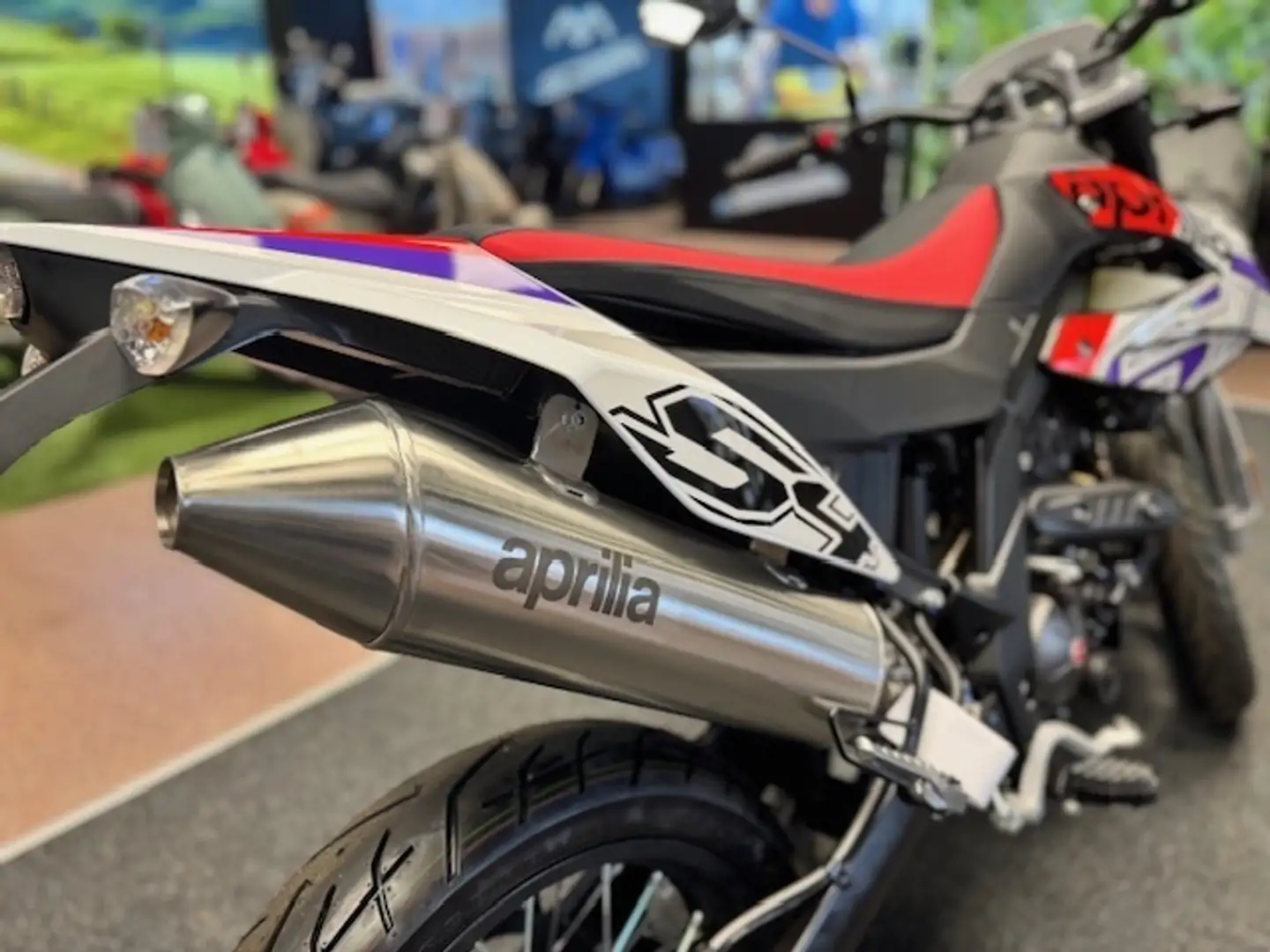 Aprilia SX 125 E5 WHITE WONDER Blanco - 2