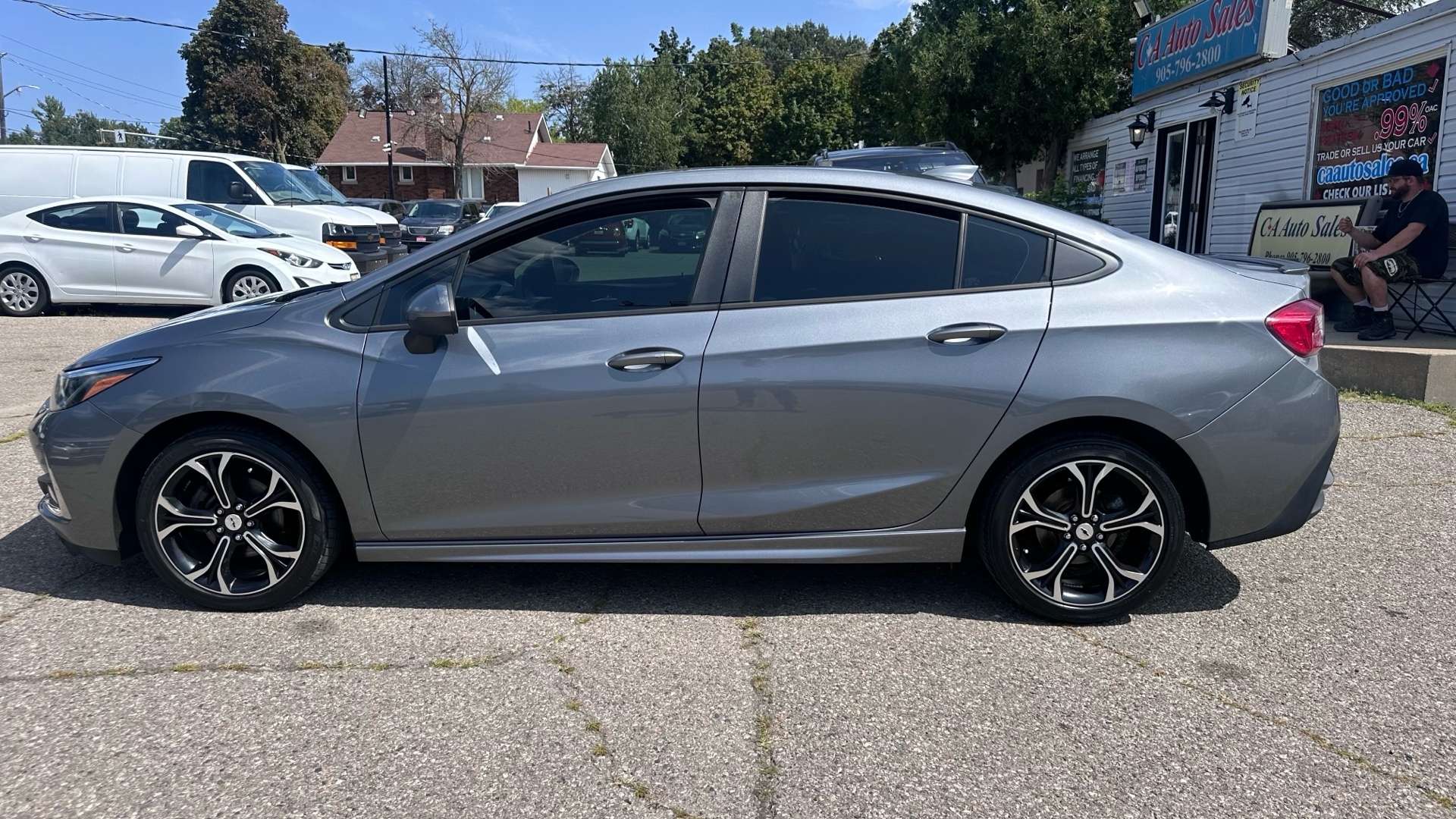 2019 Chevrolet Cruze 4dr Sdn LT — снимка 1