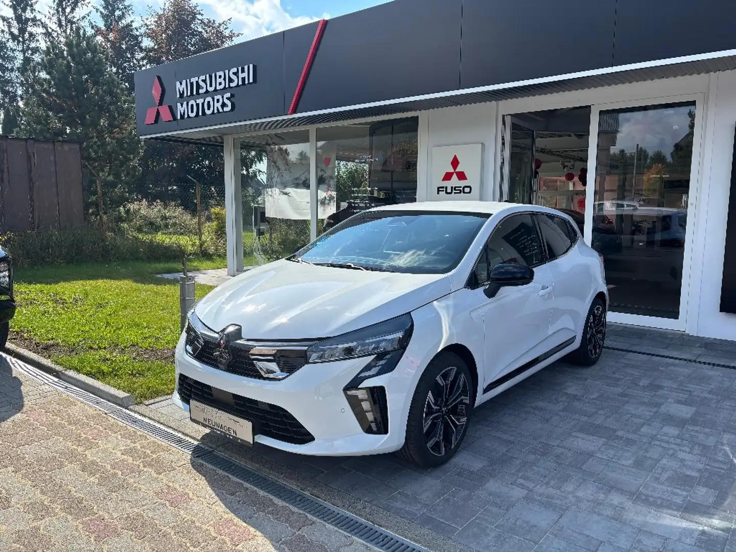 Mitsubishi Colt EDITION 1.0T*LENKRADHEIZUNG*RÜCKFAHRKAMERA* Weiß - 2