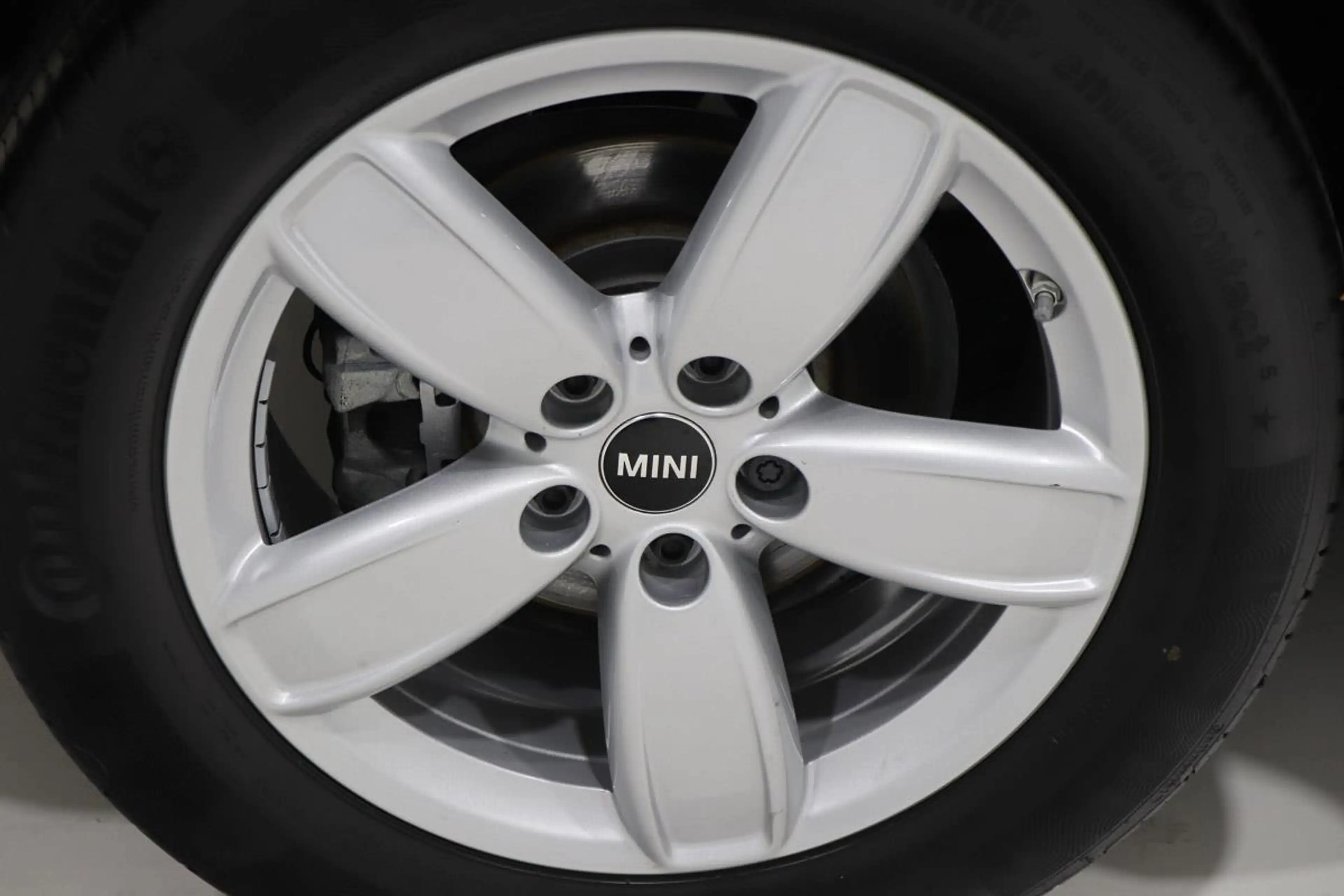 MINI Cooper Countryman 1.5 AUTOMATIQUE CUIR SPORT LED GPS CAMERA JA17 — photo 6