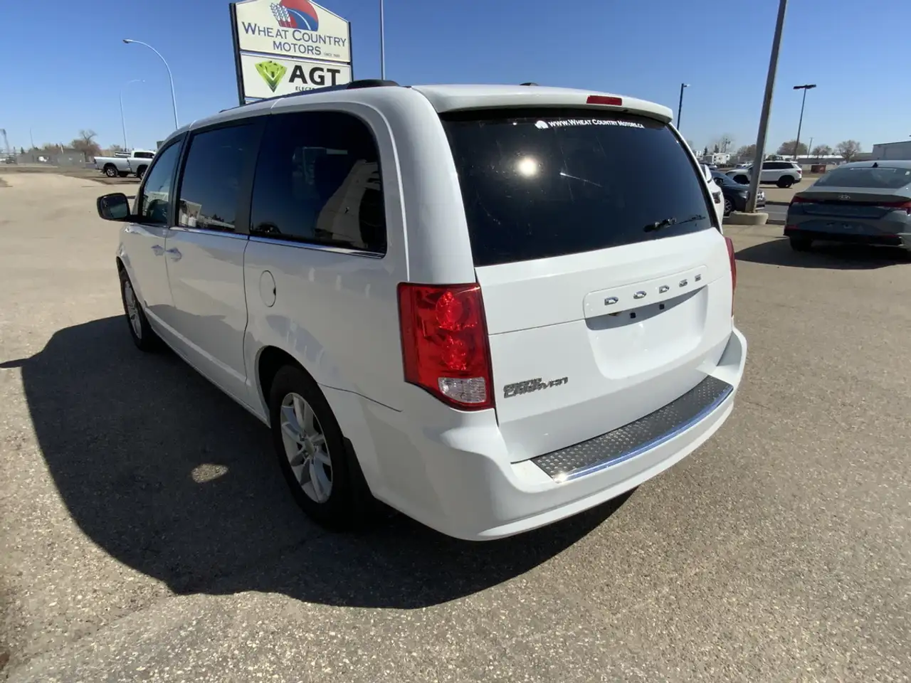 Dodge Grand Caravan снимка Dodge Grand Caravan