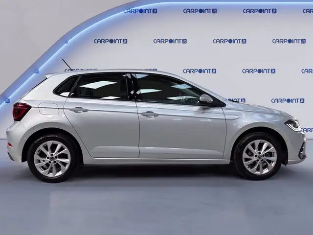 Volkswagen Polo view 8