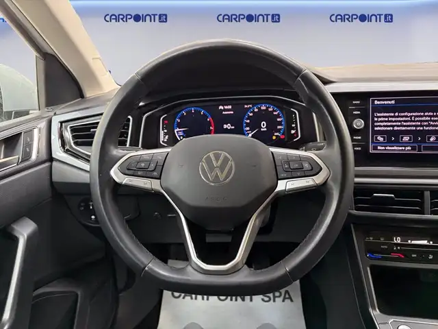 Volkswagen Polo view 14
