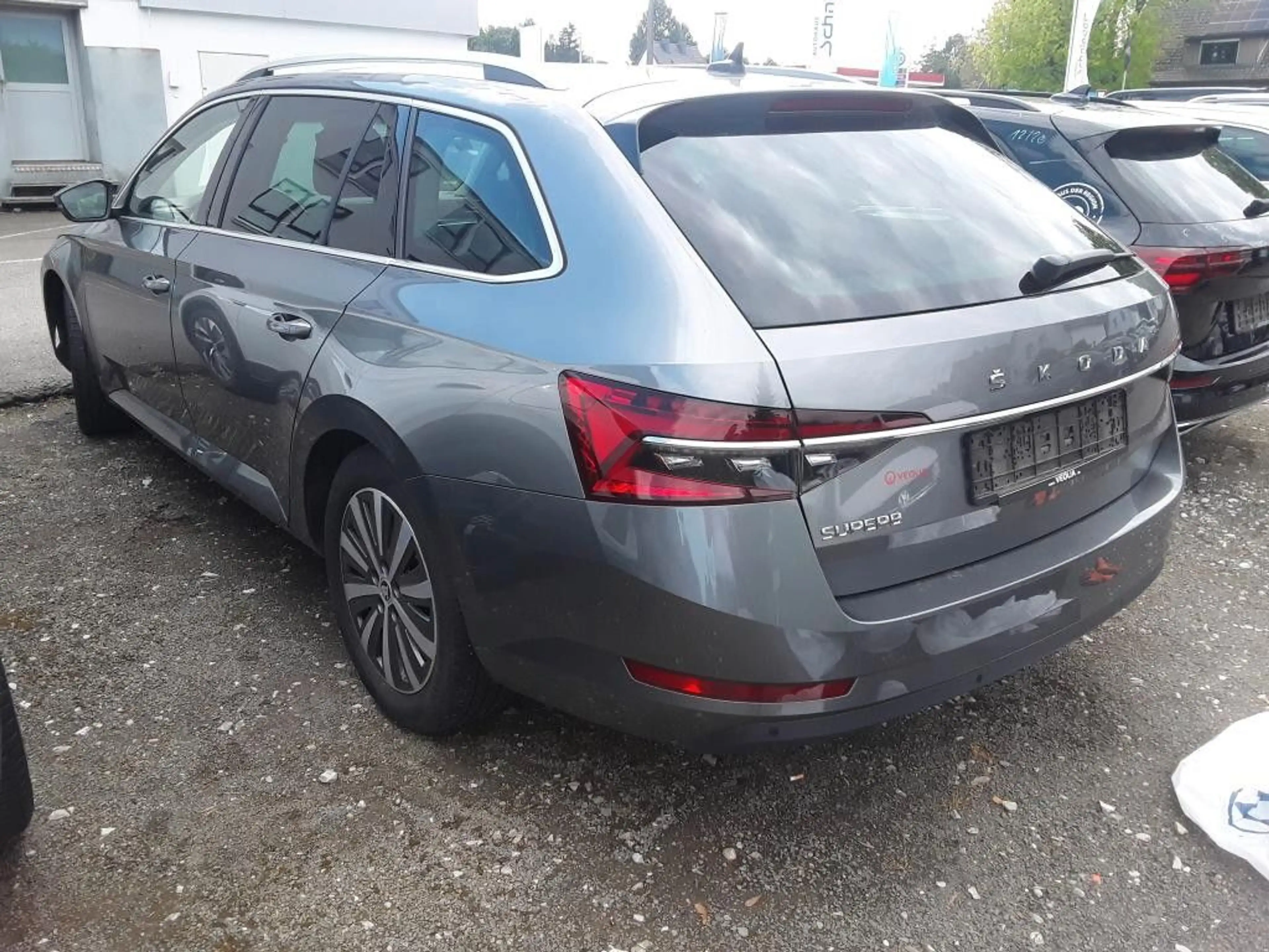 Skoda Superb Combi Style 2.0TDI DSG Navi AHK SHZ ACC — photo 3