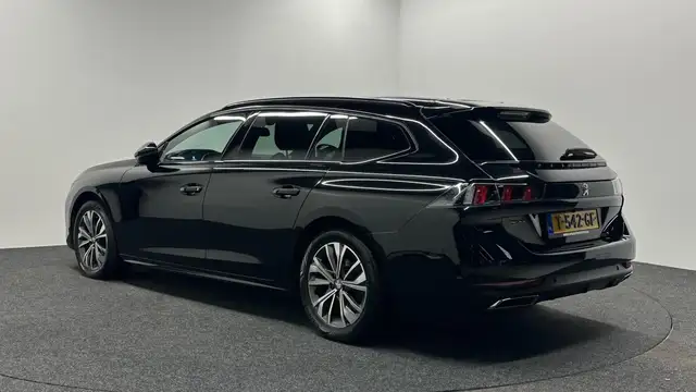 Peugeot 508 SW view 10