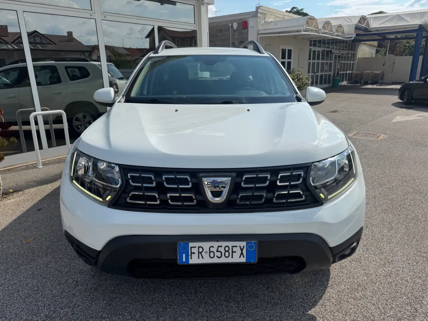 Dacia Duster 1.5 dCi 8V 110 CV 4x2 Comfort Weiß - 2