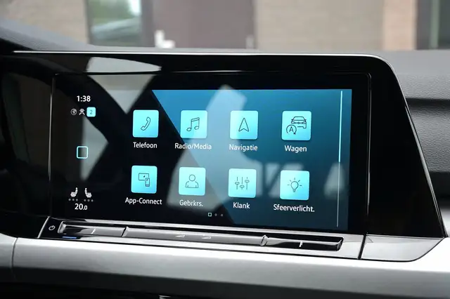 Volkswagen Golf view 12