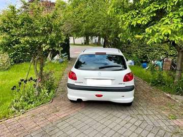 2.0 HDi XT