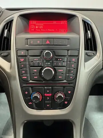 Opel Astra view 13