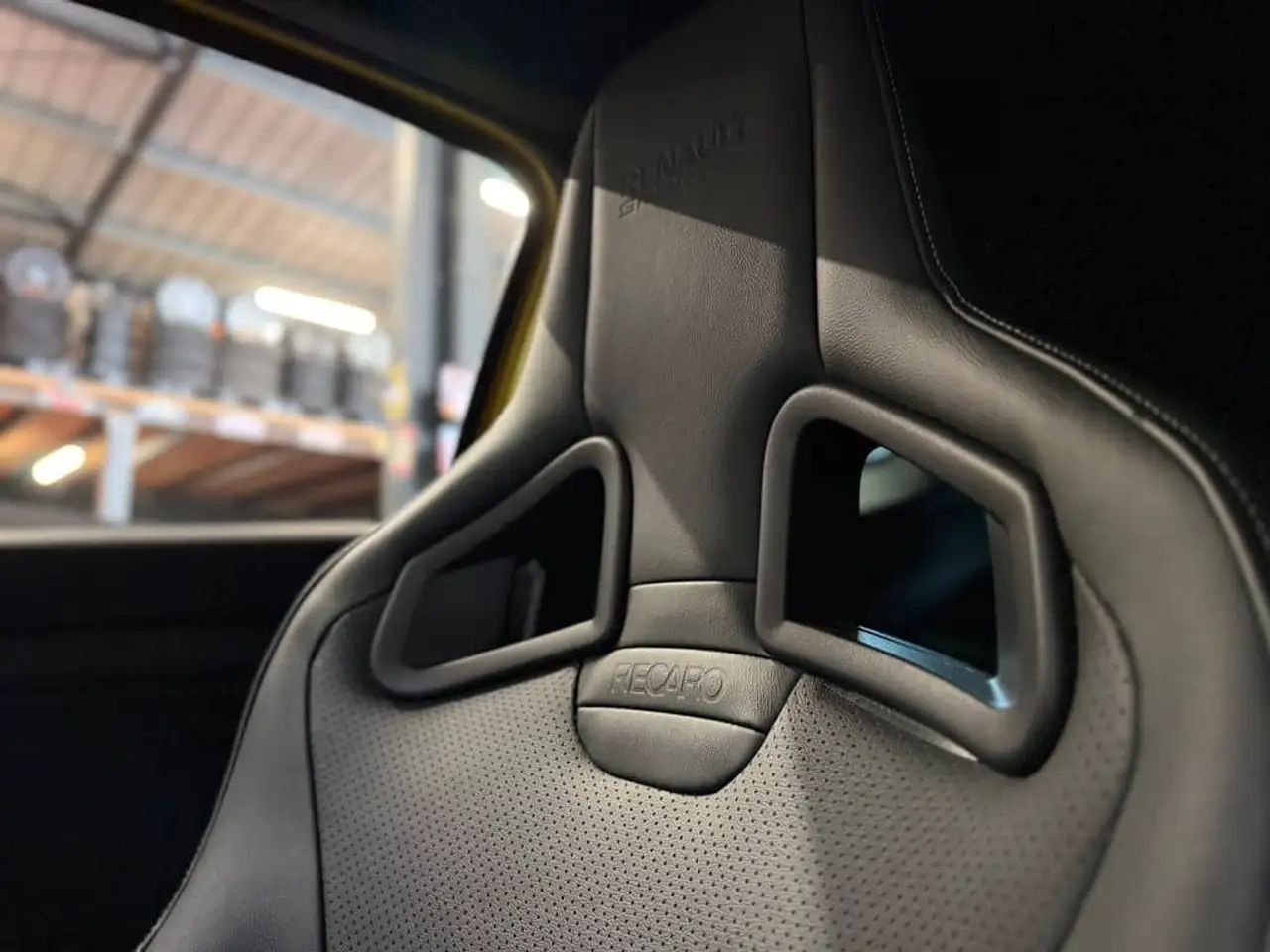 Renault Megane R.S. — photo 3