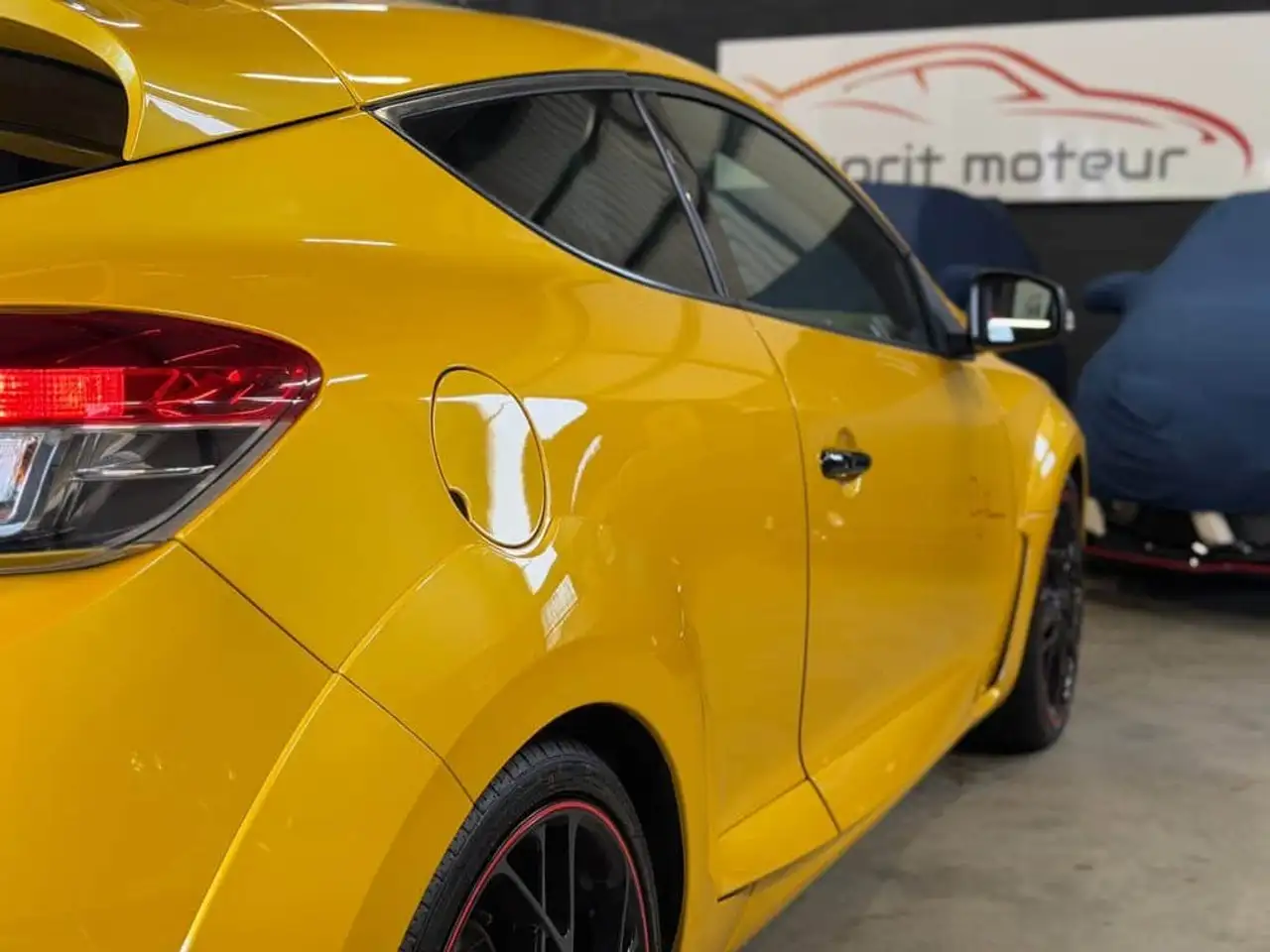 Renault Megane R.S. — photo 10