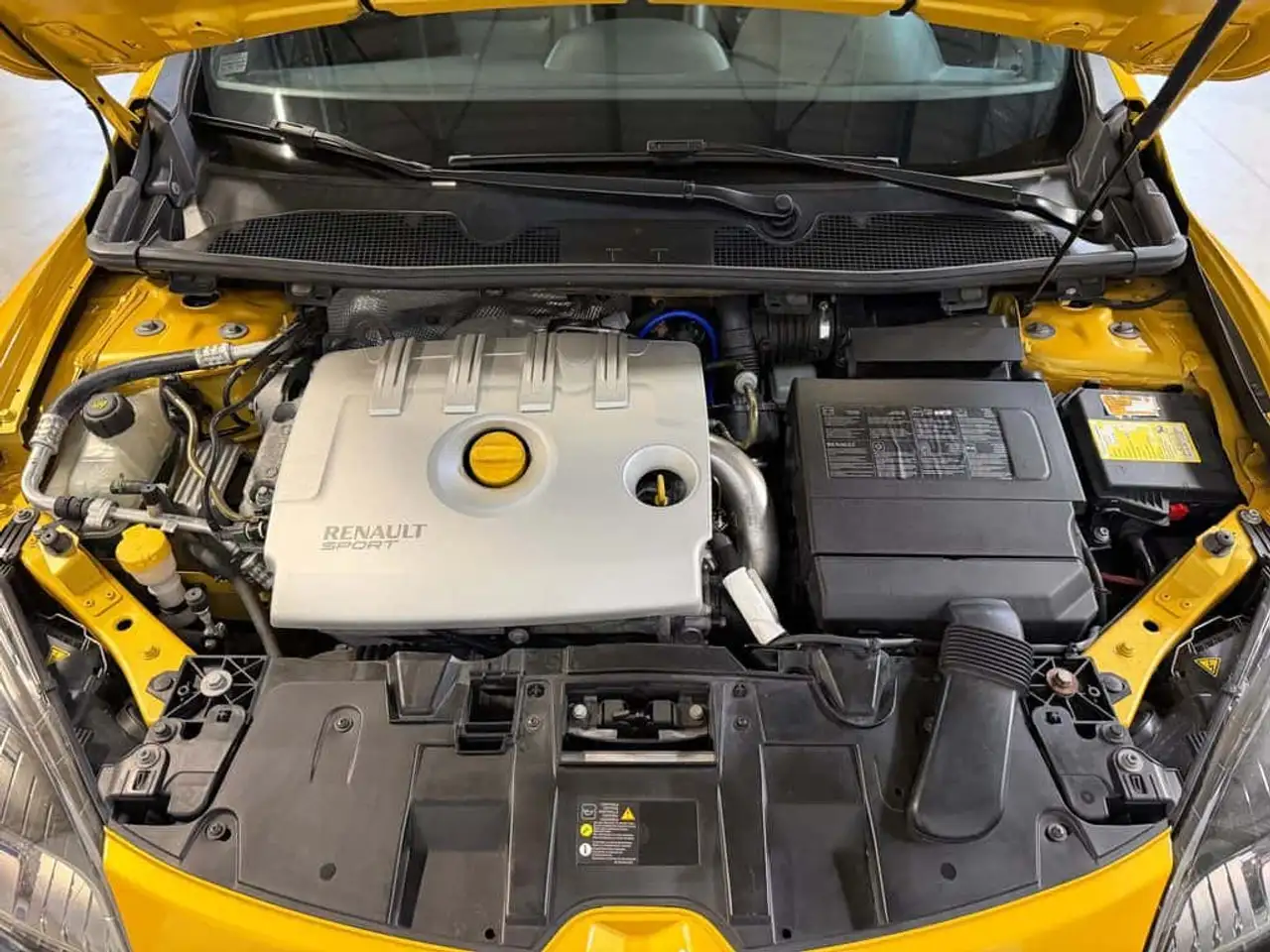 Renault Megane R.S. — photo 20