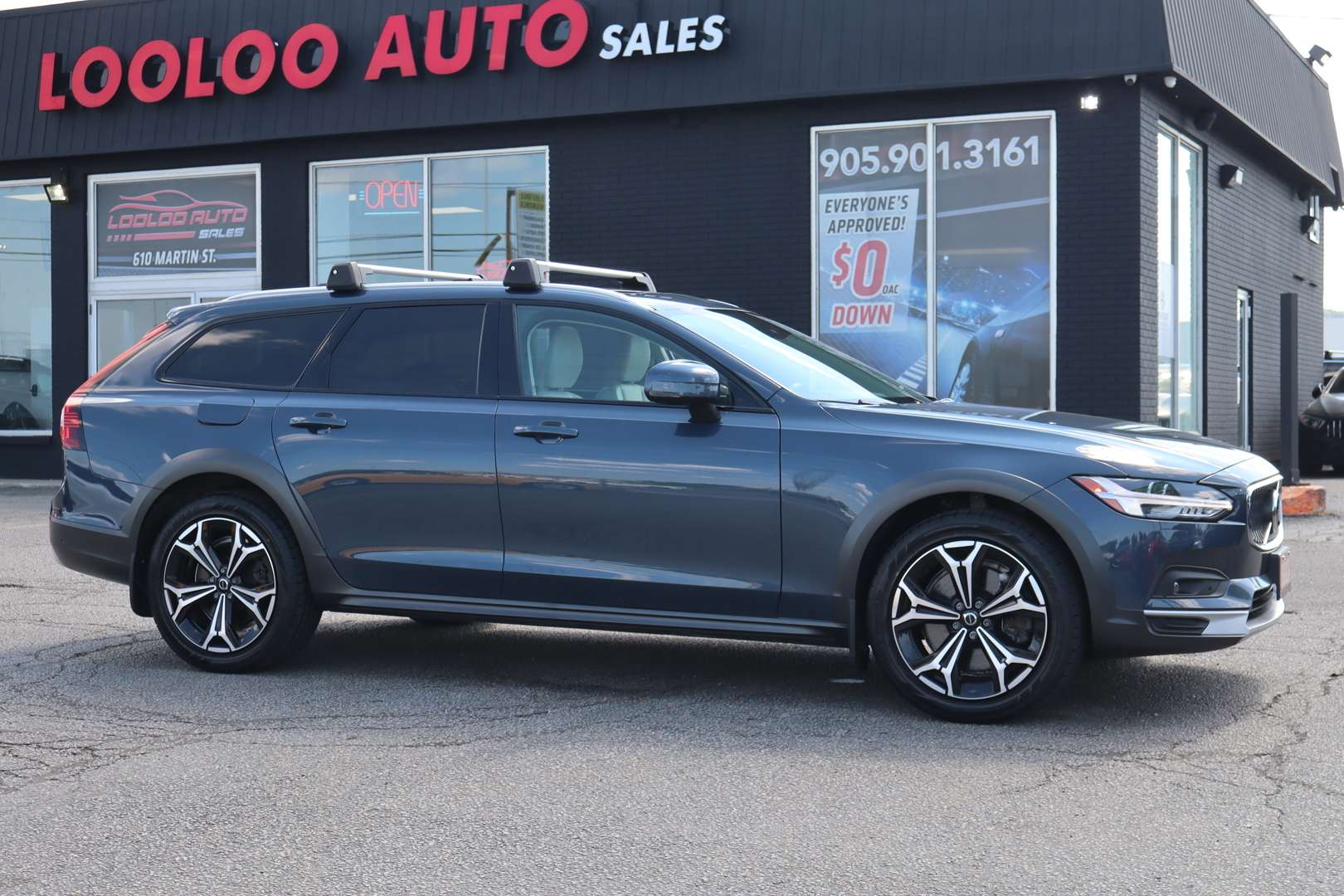 2023 Volvo V90 B6 Plus | No Accident | Clean Carfax