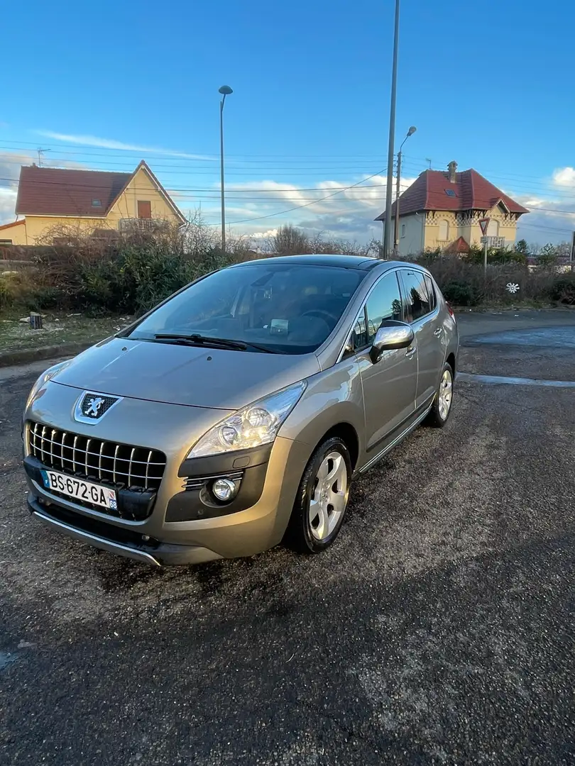 Peugeot 3008 1.6 HDi 16V 112ch FAP Allure Beżowy - 1