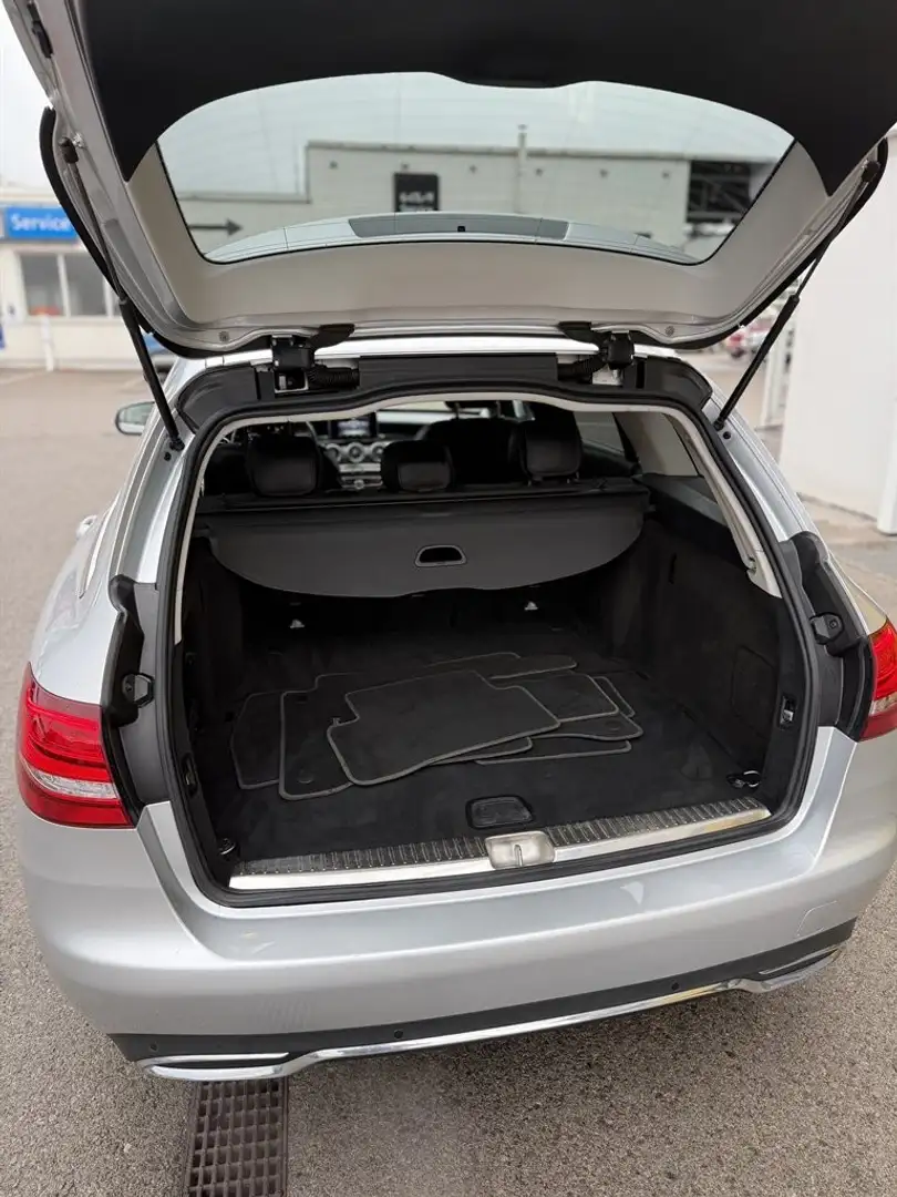 Mercedes-Benz C 200 T BlueTEC Exklusive Aut. Grau - 2