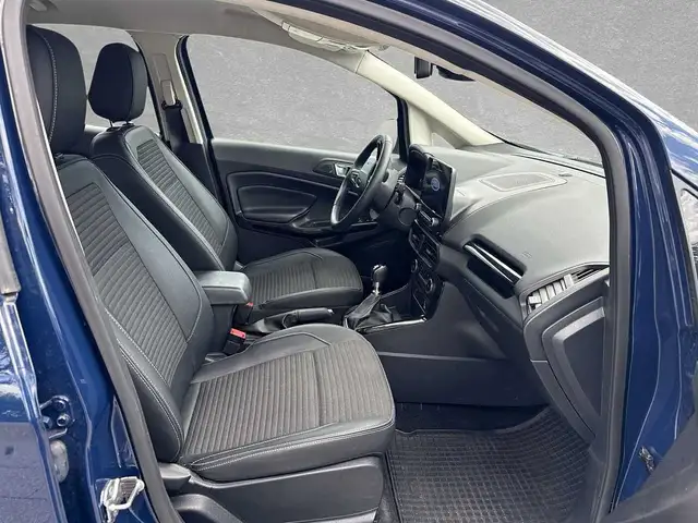 Ford Ecosport view 3