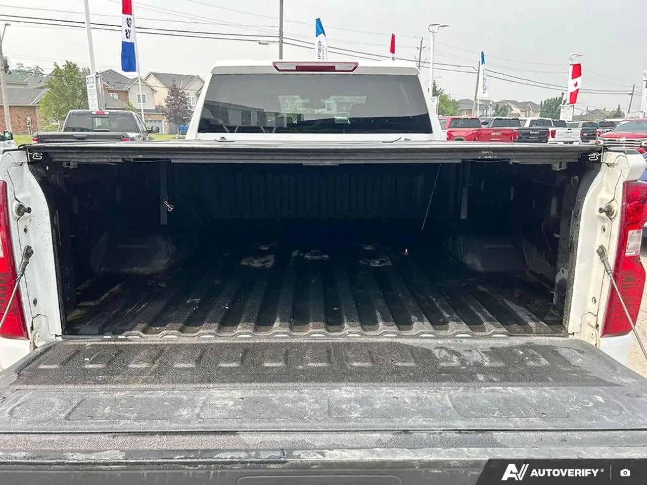 Chevrolet Silverado 2500 photo Chevrolet Silverado 2500