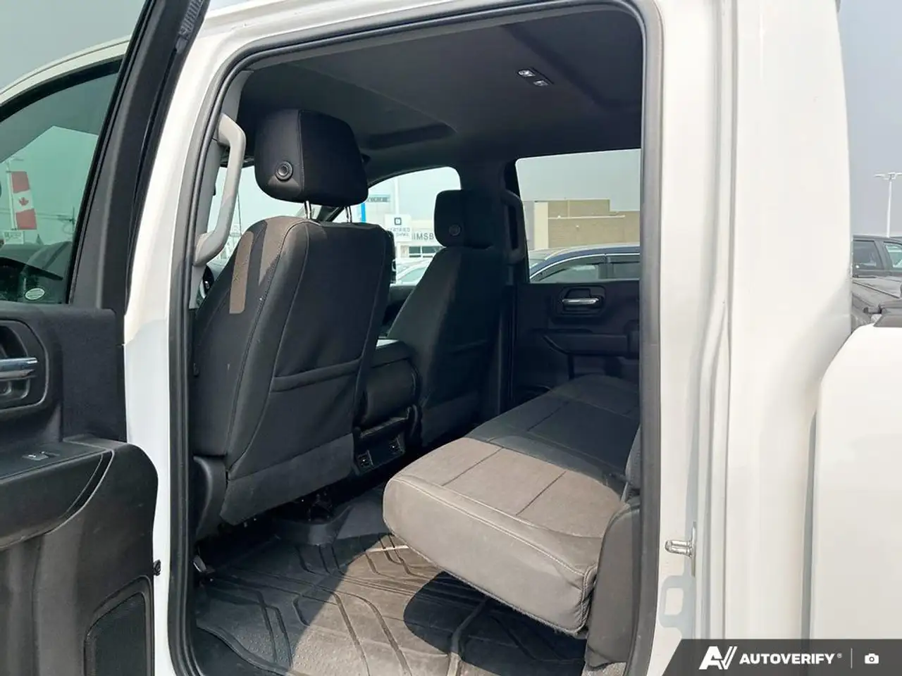 Chevrolet Silverado 2500 photo Chevrolet Silverado 2500