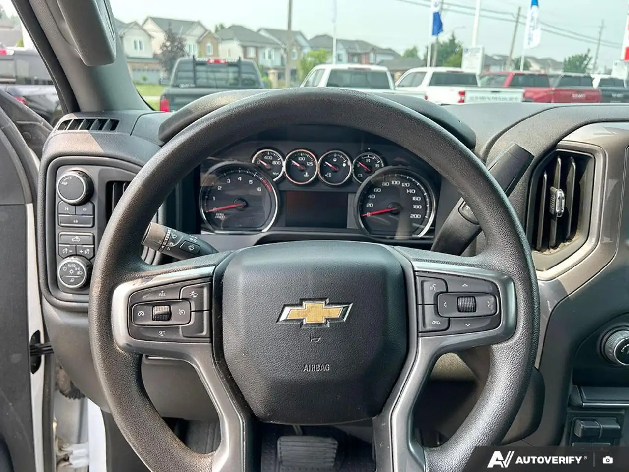 Chevrolet Silverado 2500 photo Chevrolet Silverado 2500