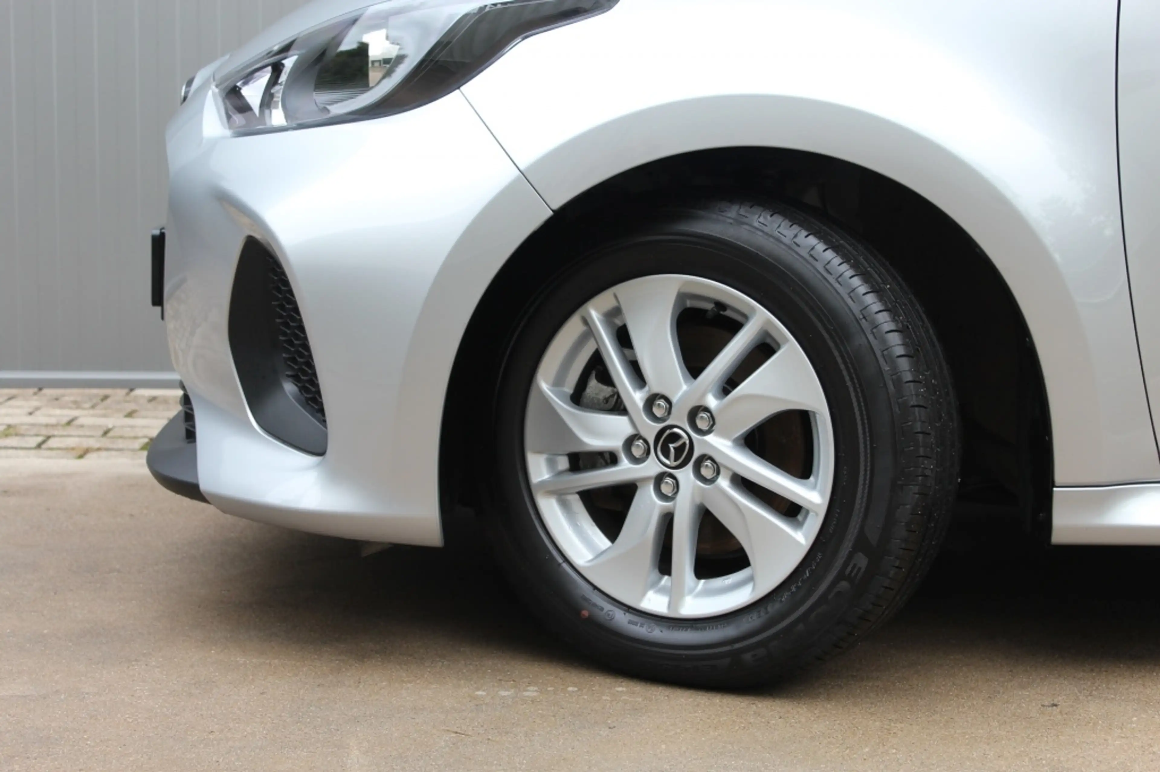 Mazda 2 Hybrid 1.5 Centre-line / Stoelverwarming /Apple Ca — photo 11