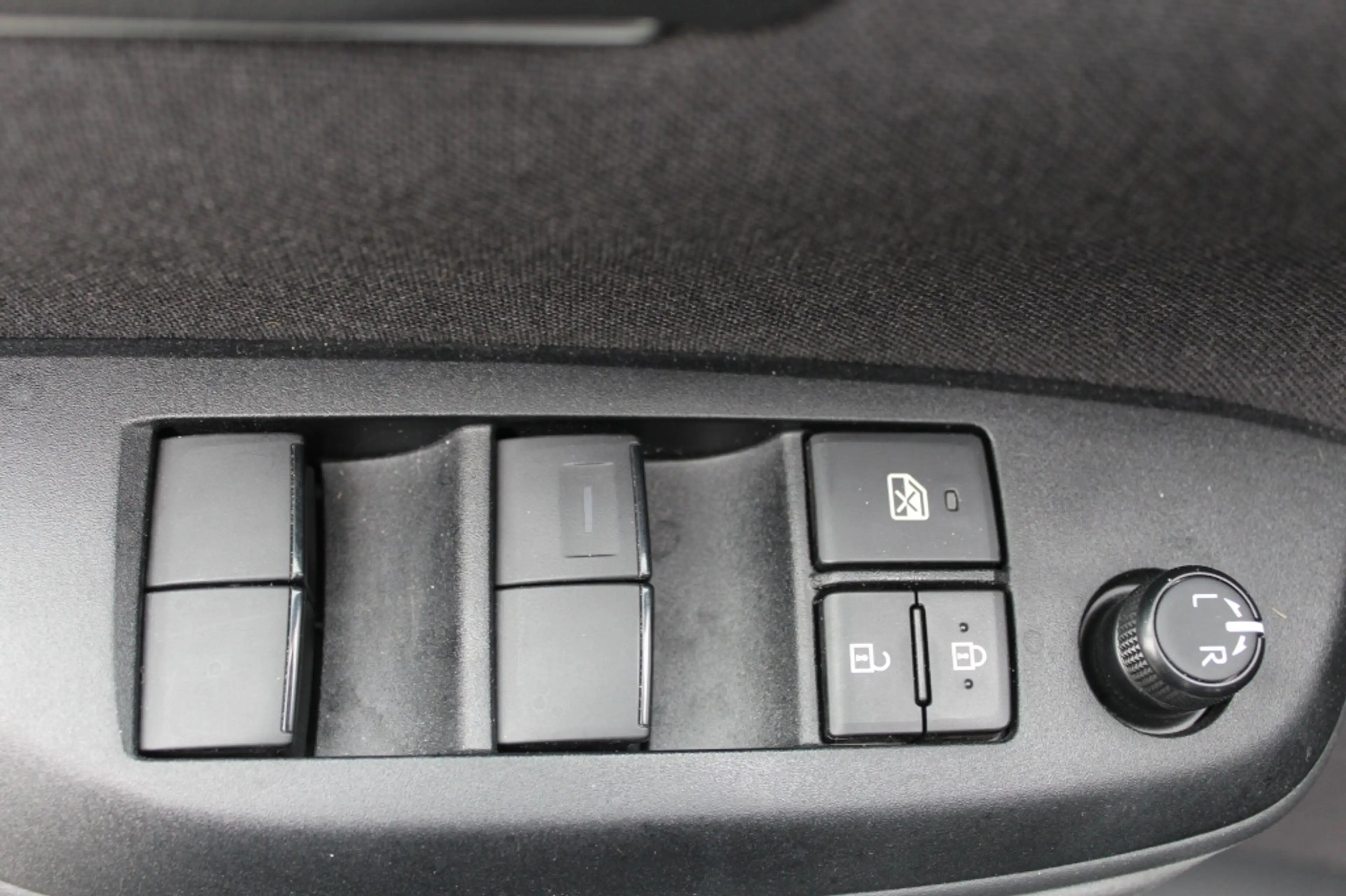 Mazda 2 Hybrid 1.5 Centre-line / Stoelverwarming /Apple Ca — photo 15
