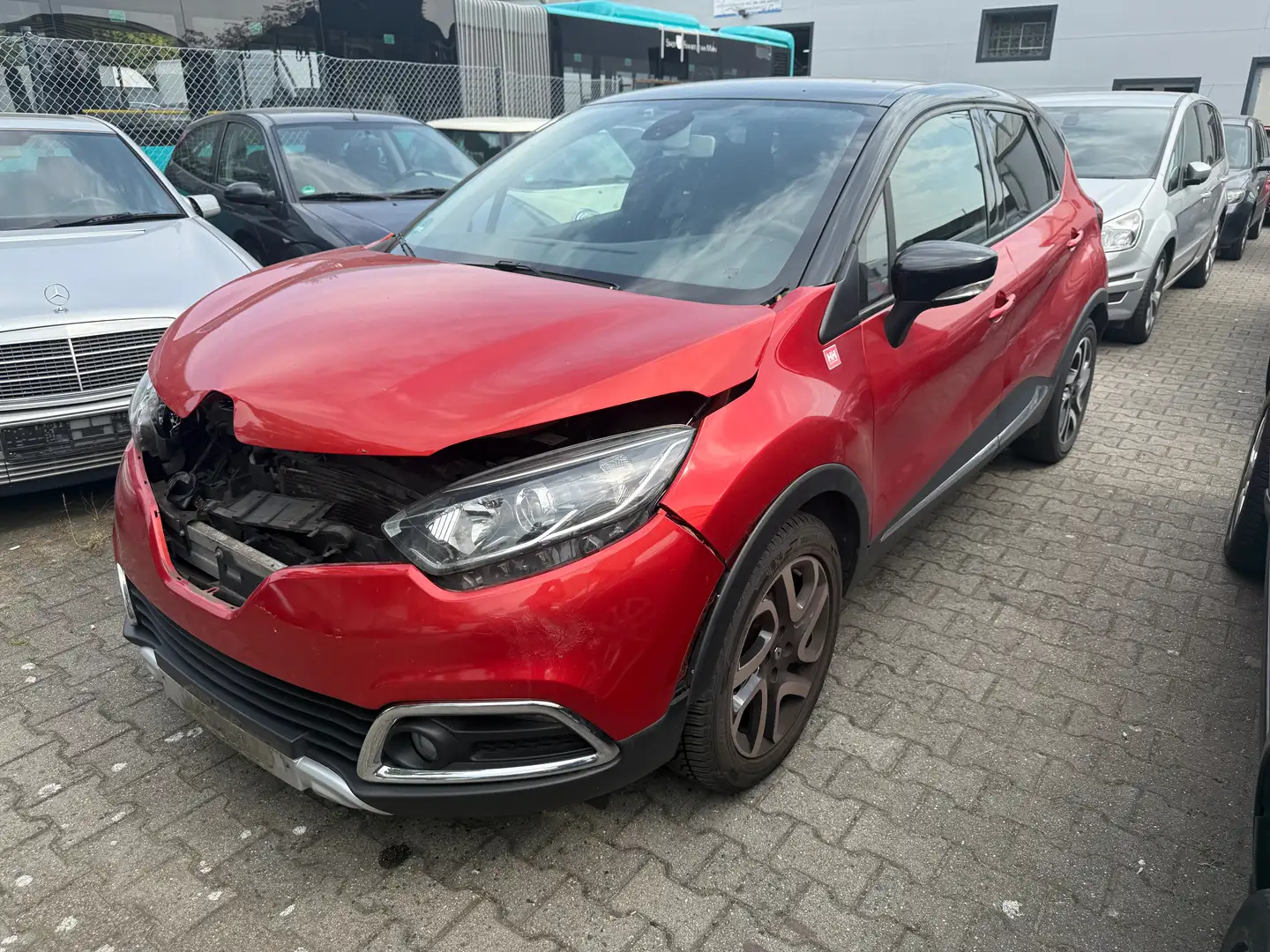 Renault Captur ENERGY dCi 90 Start Rosso - 1