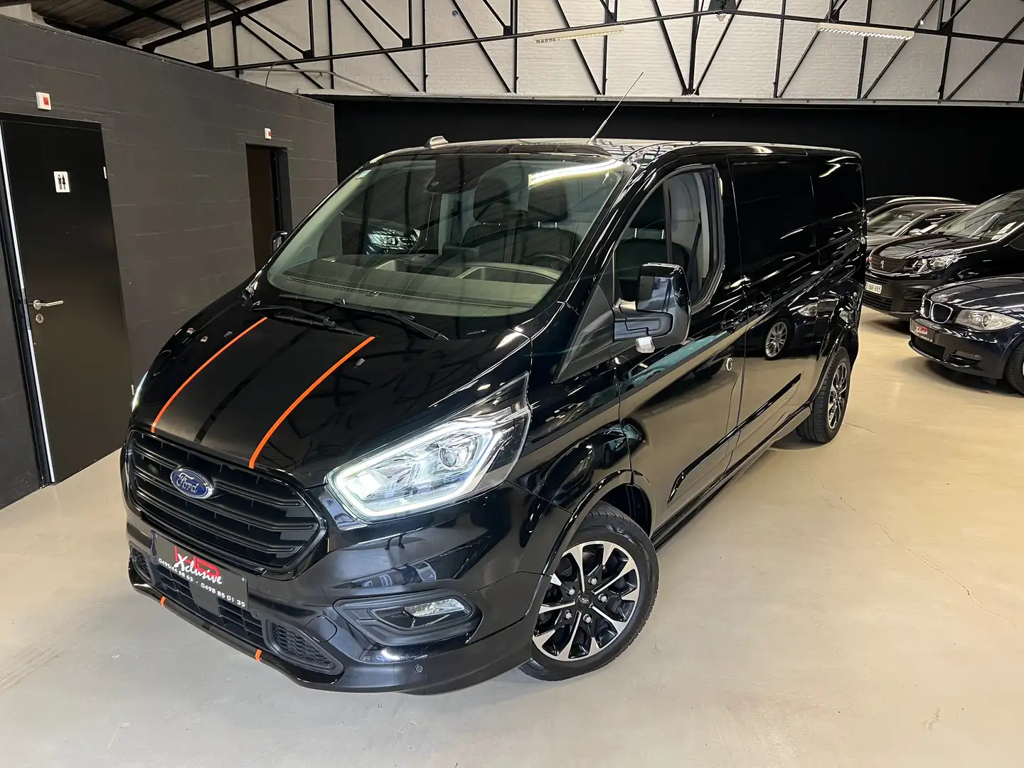 Ford Transit Custom 2.0 TDCi*AUTO*SPORT*3 PL*2P LATÉRALES*CAMERA Zwart - 1