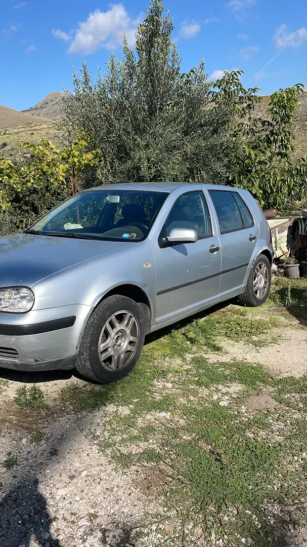 Volkswagen Golf 5p 1.9 tdi Comfortline 100cv - 2