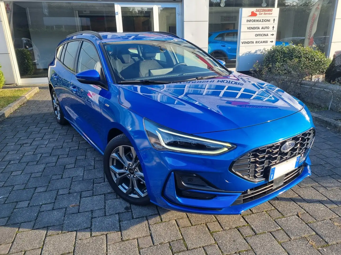Ford Focus FOCUS SW 1.0t Ecoboost ST-Line 125cv Blu/Azzurro - 1