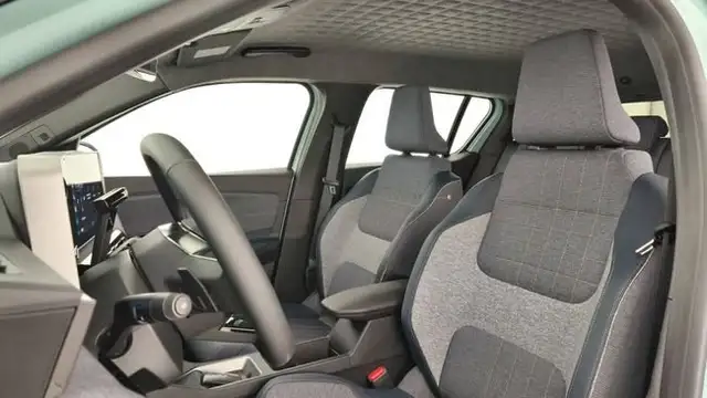Renault R 4 view 11