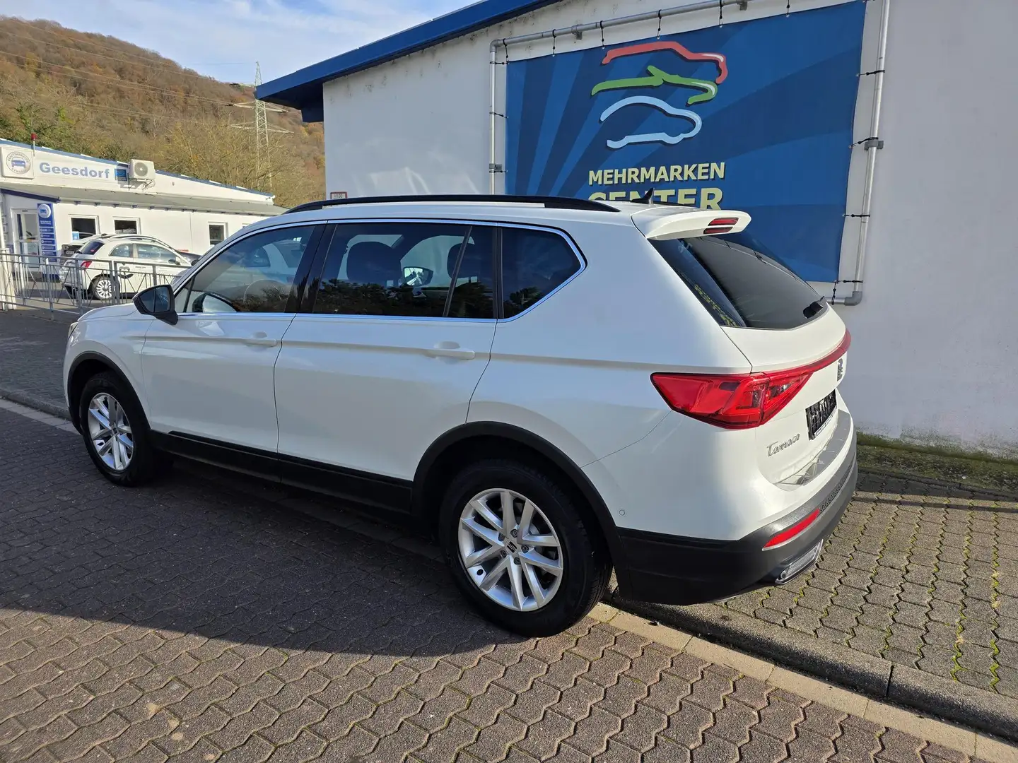 SEAT Tarraco 1.5 Style DSG 7 Sitzer AHK Navi Parklenk el. He... Weiß - 2
