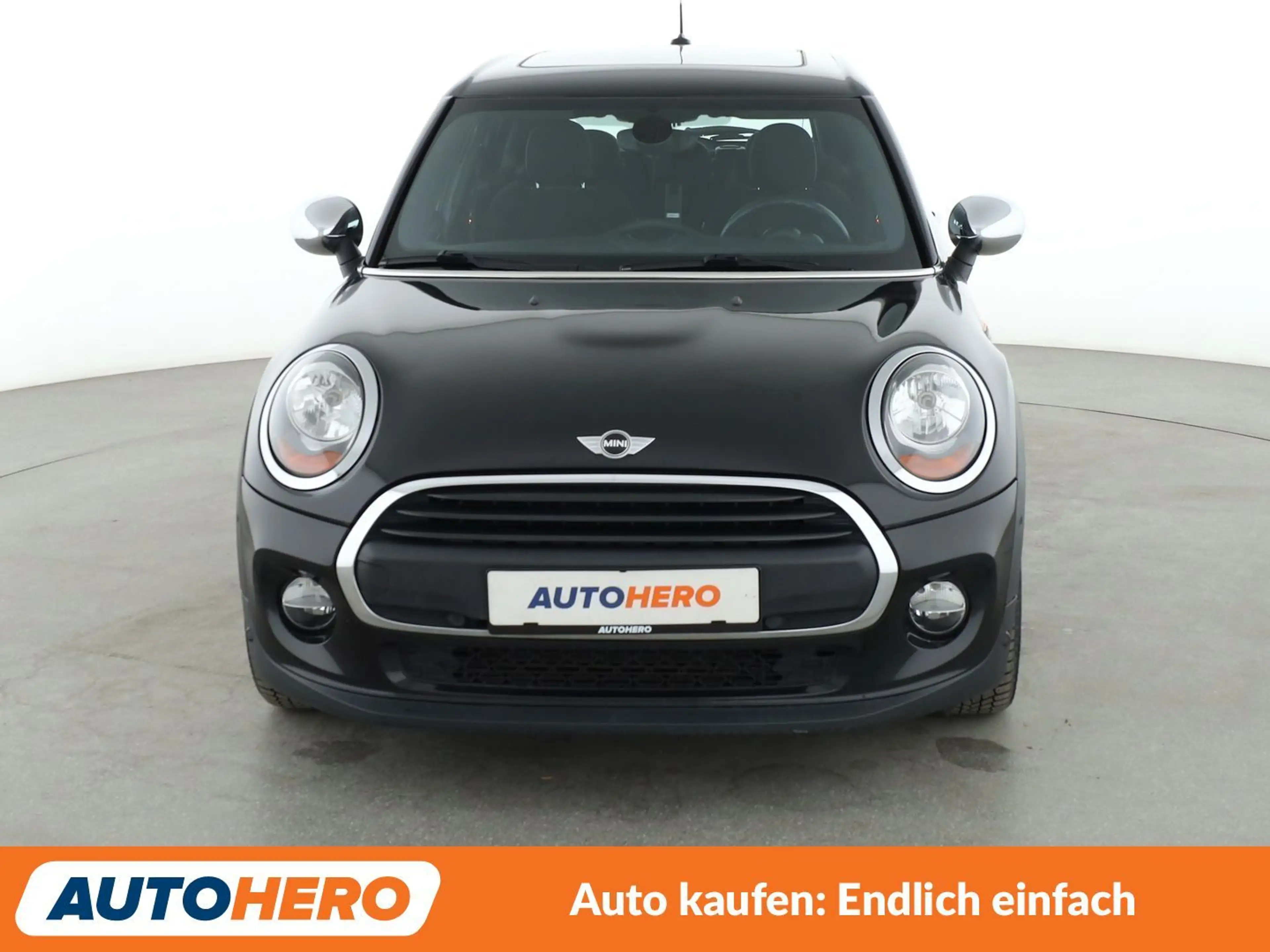 MINI One One Aut.*NAVI*TEMPO*LIMITER*PDC*SHZ*PANO* — photo 9
