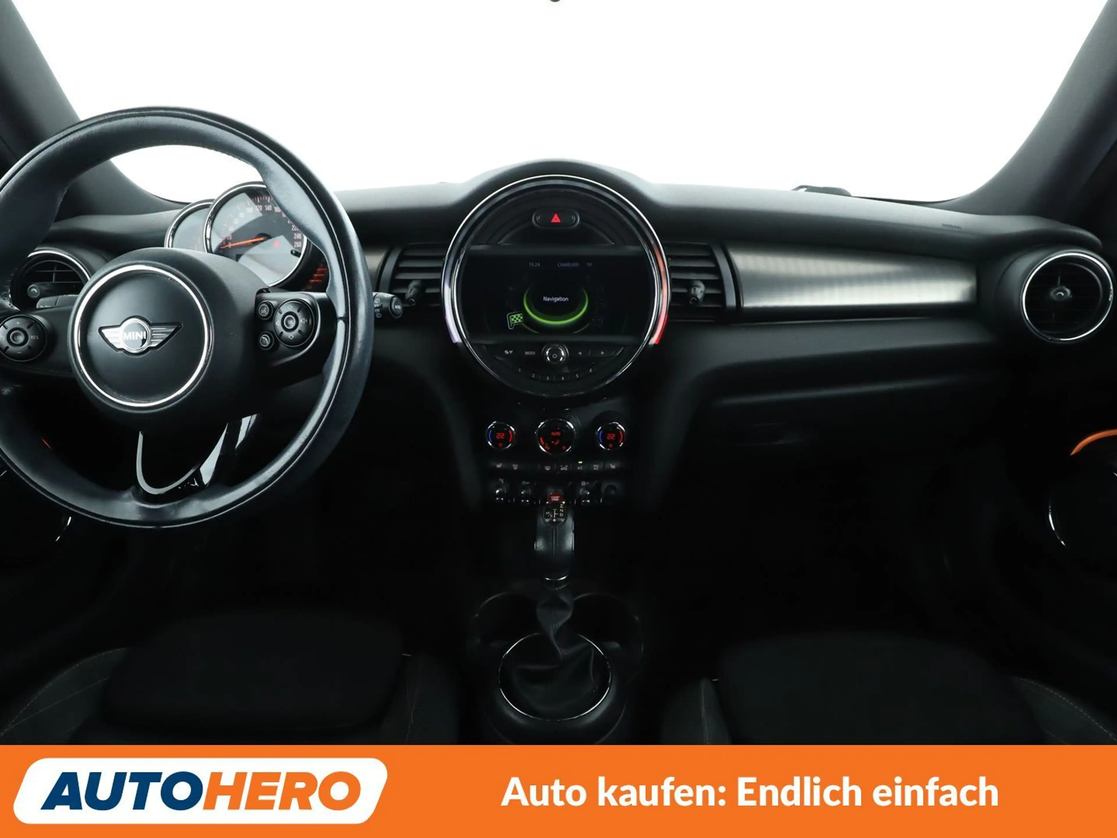MINI One One Aut.*NAVI*TEMPO*LIMITER*PDC*SHZ*PANO* — photo 12