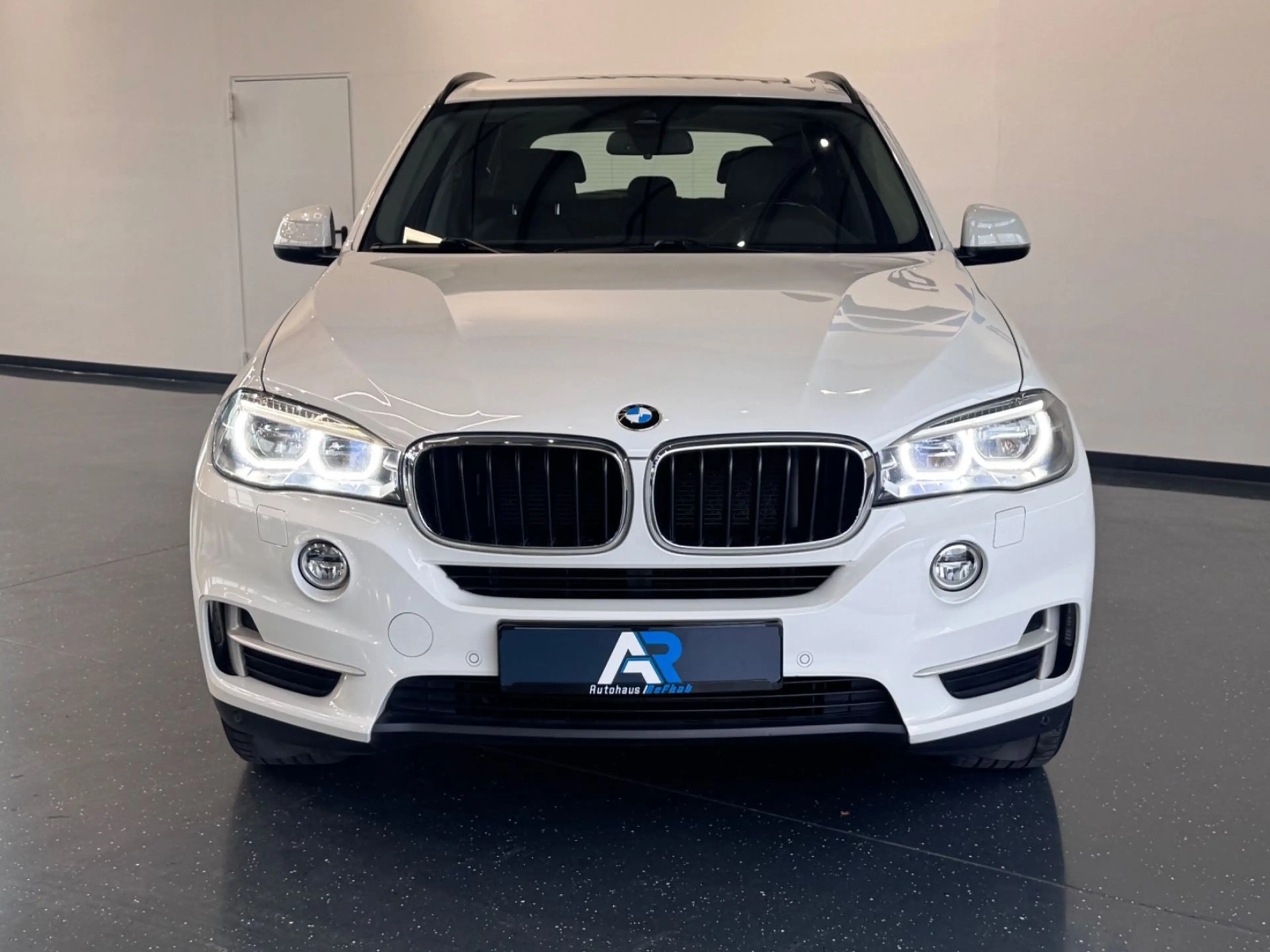 BMW X5 xDrive 30d*LASER*HUD*MEMORY*PANORAMA*2.HAND* — photo 9
