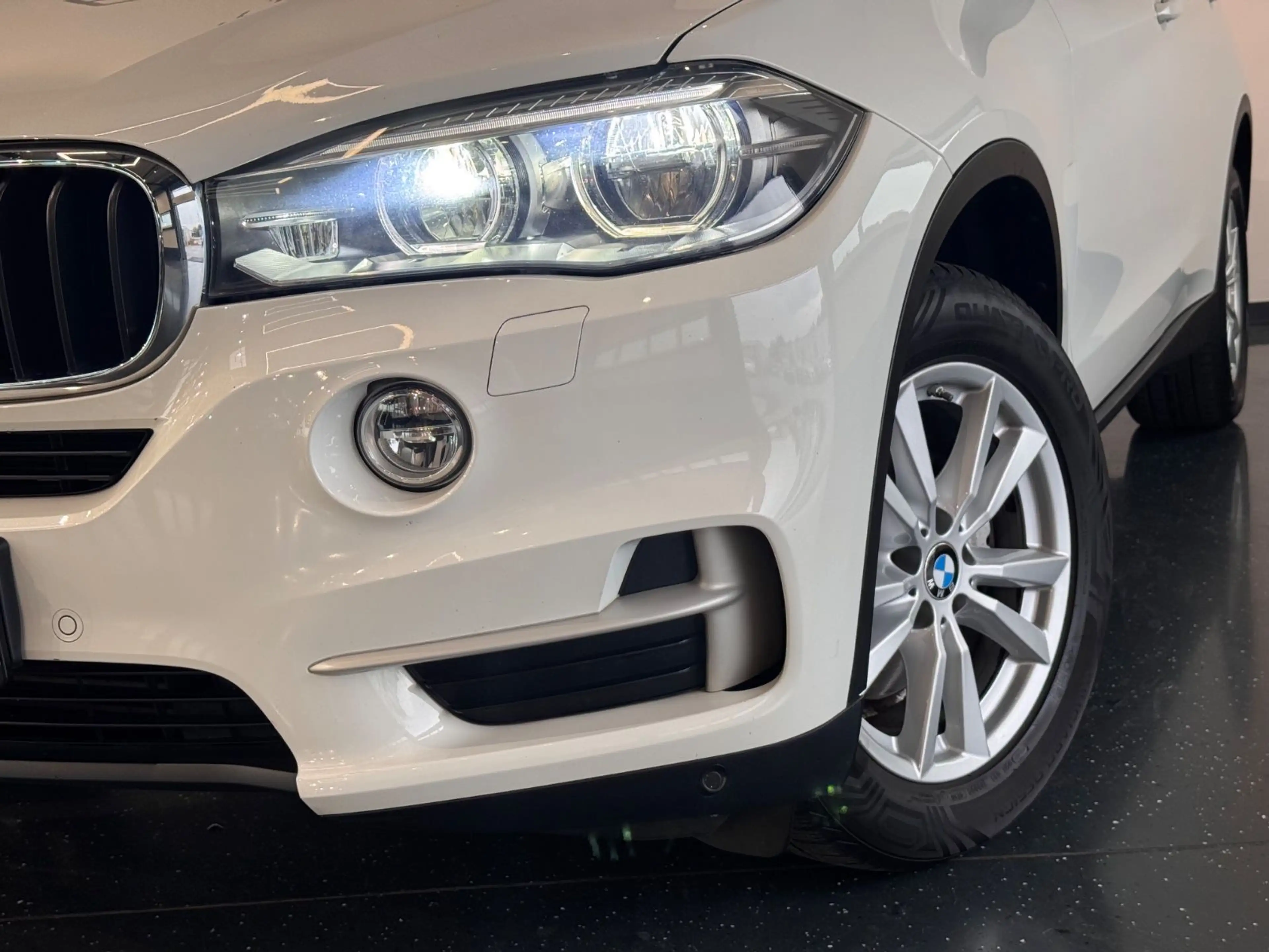BMW X5 xDrive 30d*LASER*HUD*MEMORY*PANORAMA*2.HAND* — photo 2