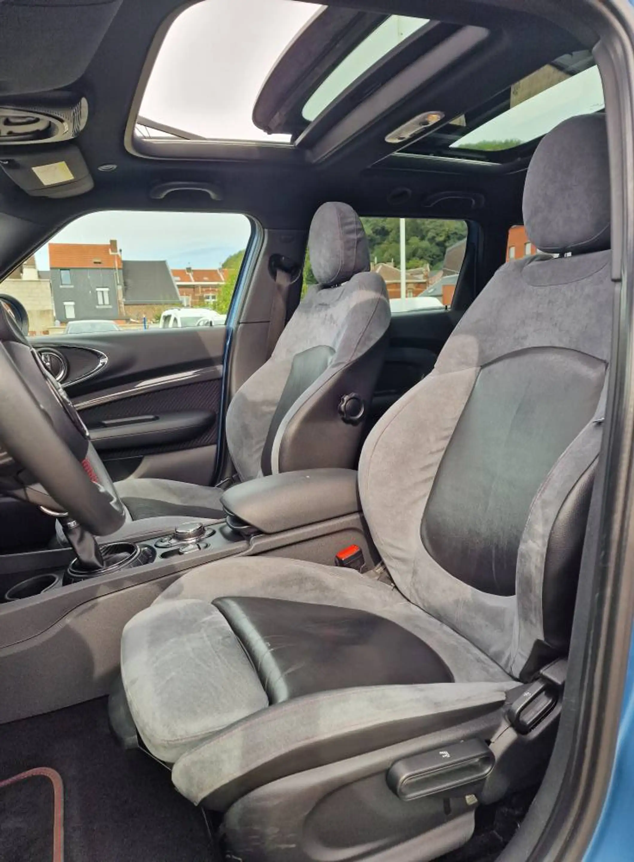 MINI Cooper SD Clubman 2.0 DAS Cooper S // Toit Pano — photo 14