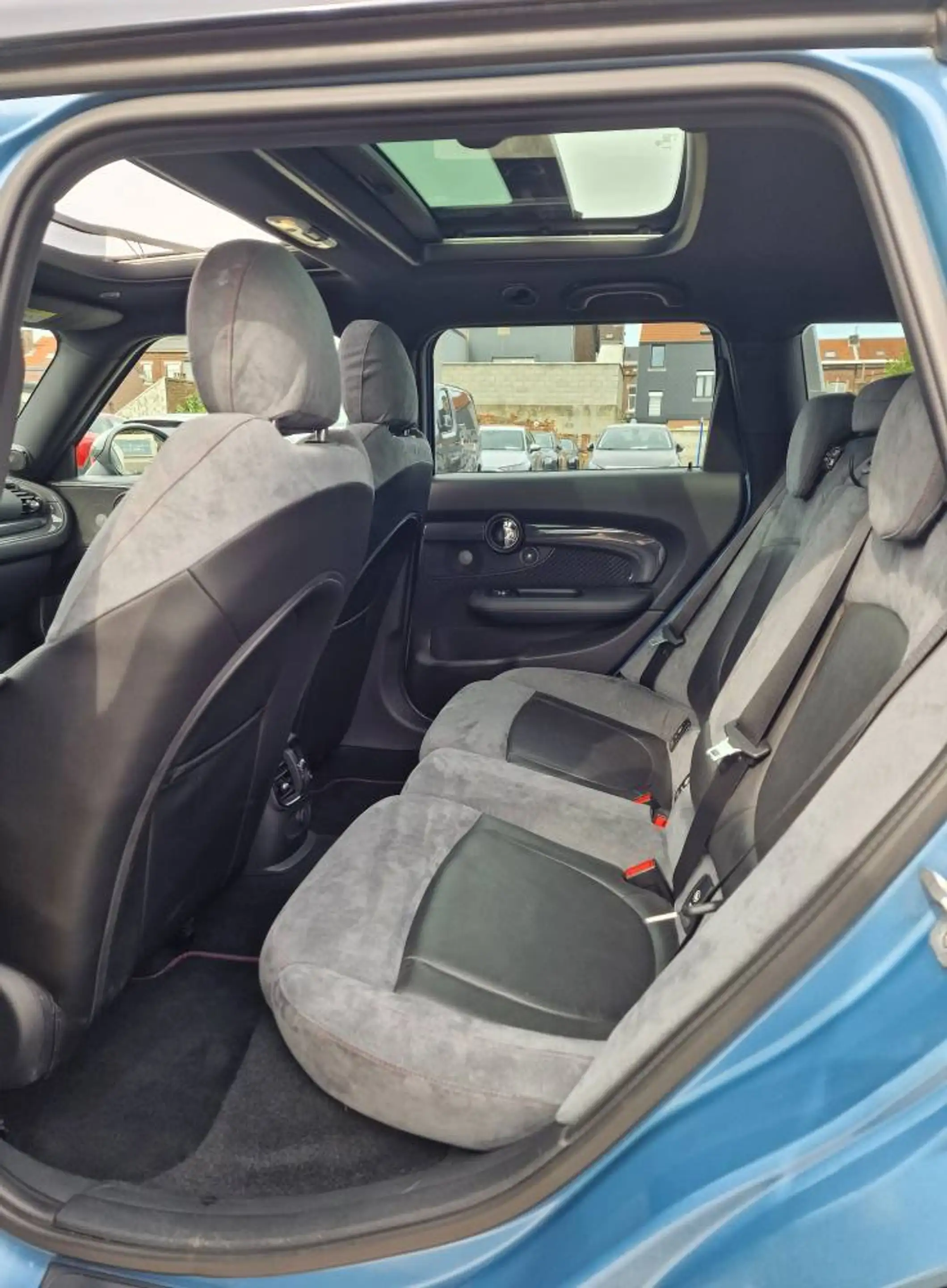 MINI Cooper SD Clubman 2.0 DAS Cooper S // Toit Pano — photo 13