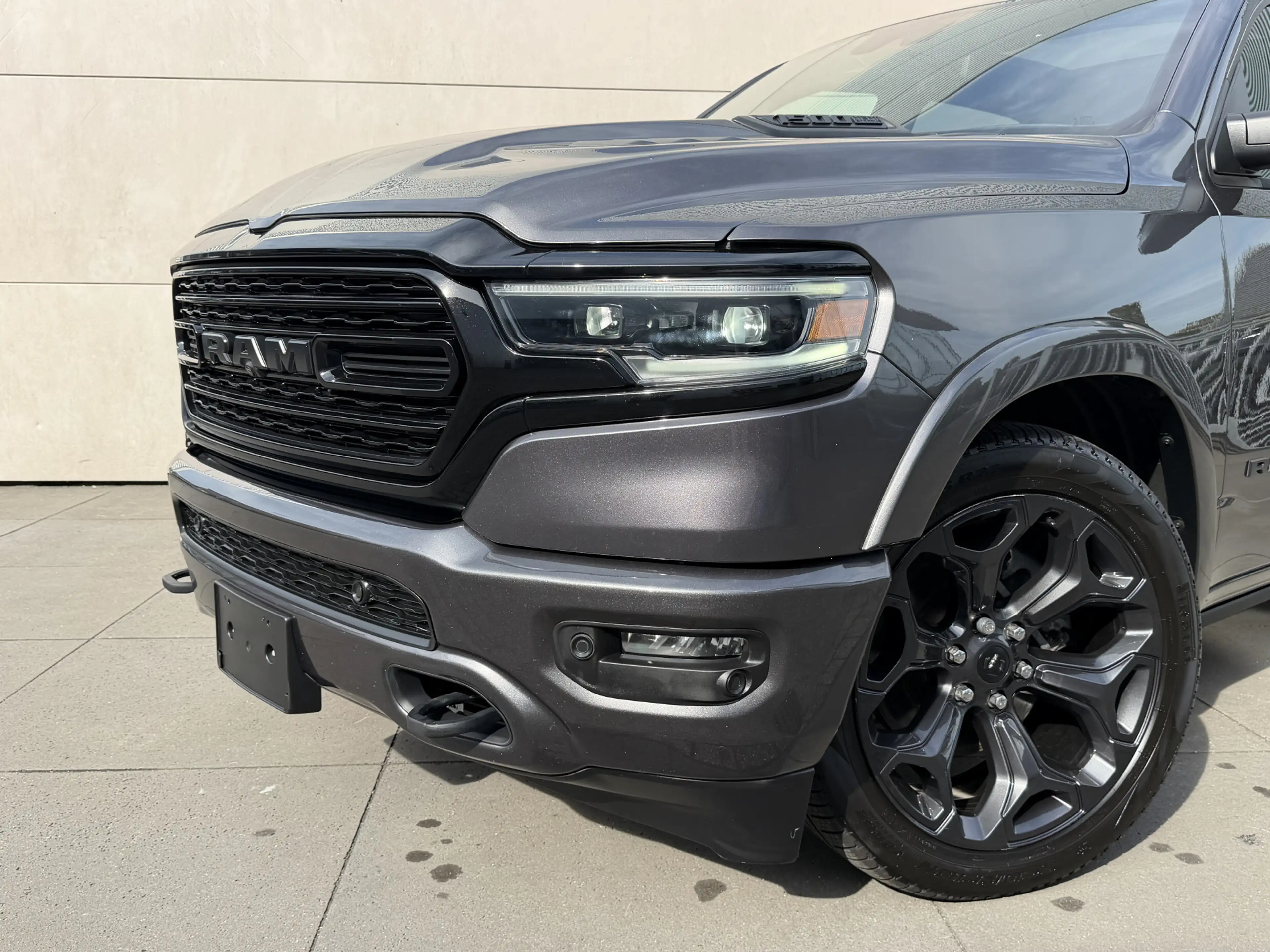 Dodge RAM 1500 5.7 V8 4x4 Crew Cab Limited Luchtvering-Pano- — photo 19