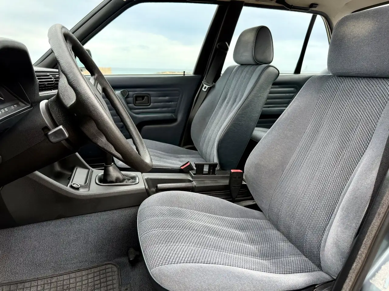BMW 318 i, foto 8