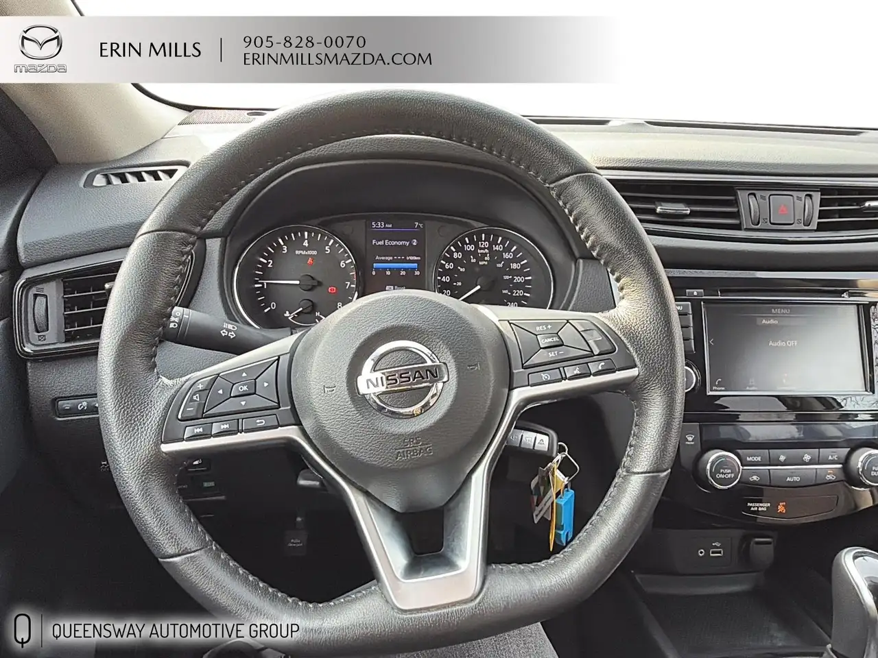 Nissan Rogue снимка Nissan Rogue