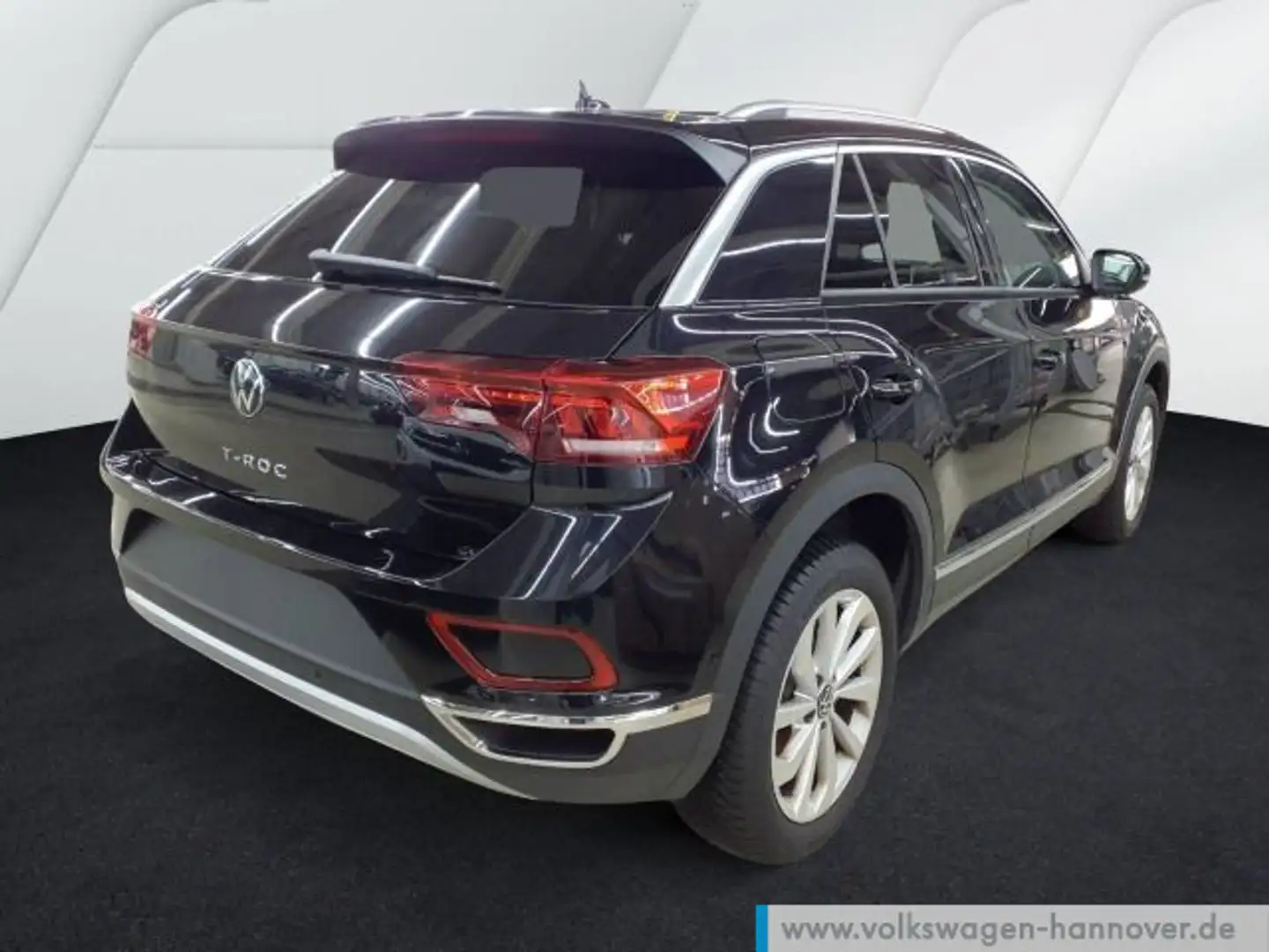 Volkswagen T-Roc 1.5 TSI DSG Style Navi AHK LED DigCockpit Zwart - 2