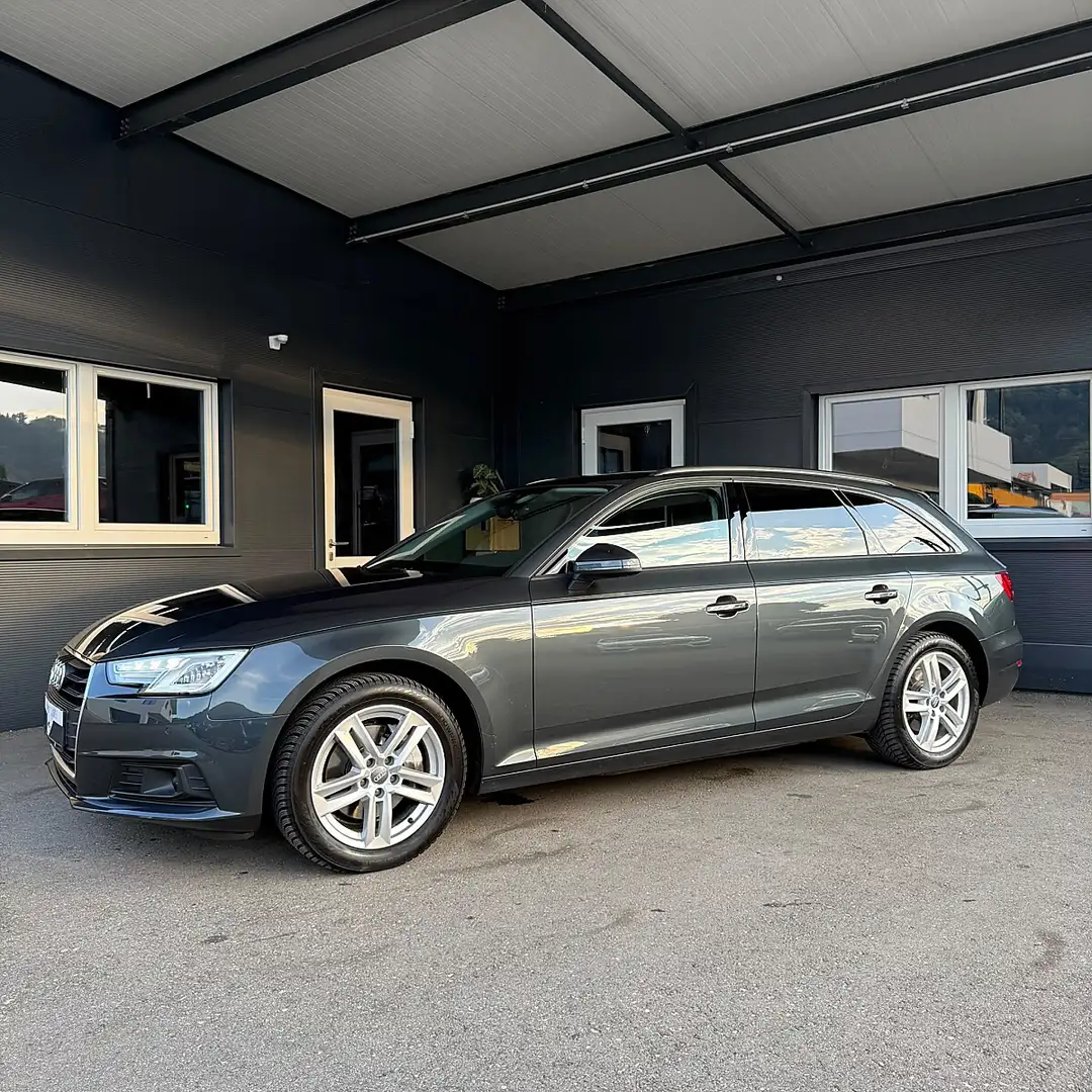 Audi A4 Avant 2,0 TDI quattro S-tronic Grau - 2
