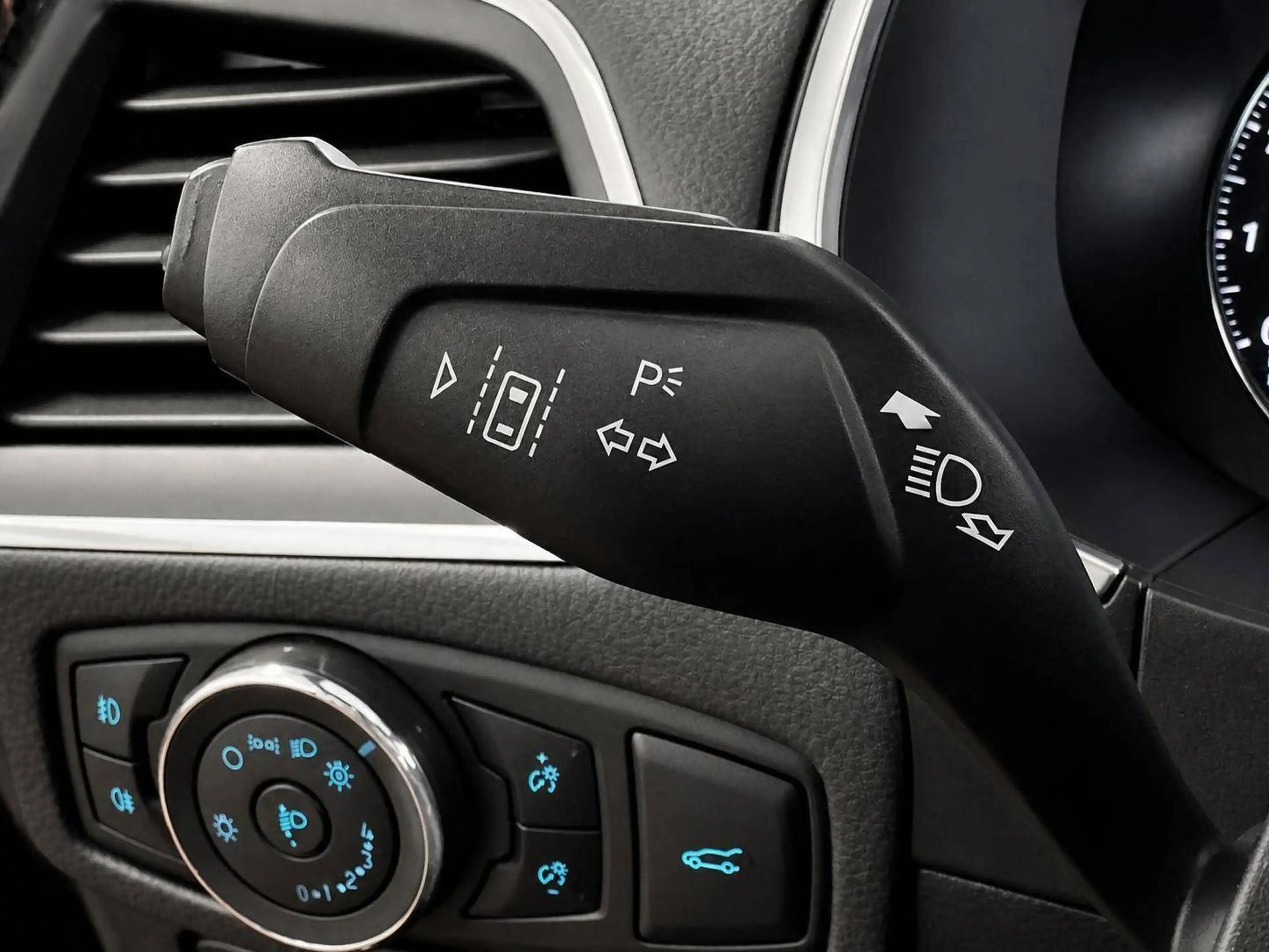 Ford S-Max ST-Line/Kamera/Pano/AHK/7.Sitzer — photo 15